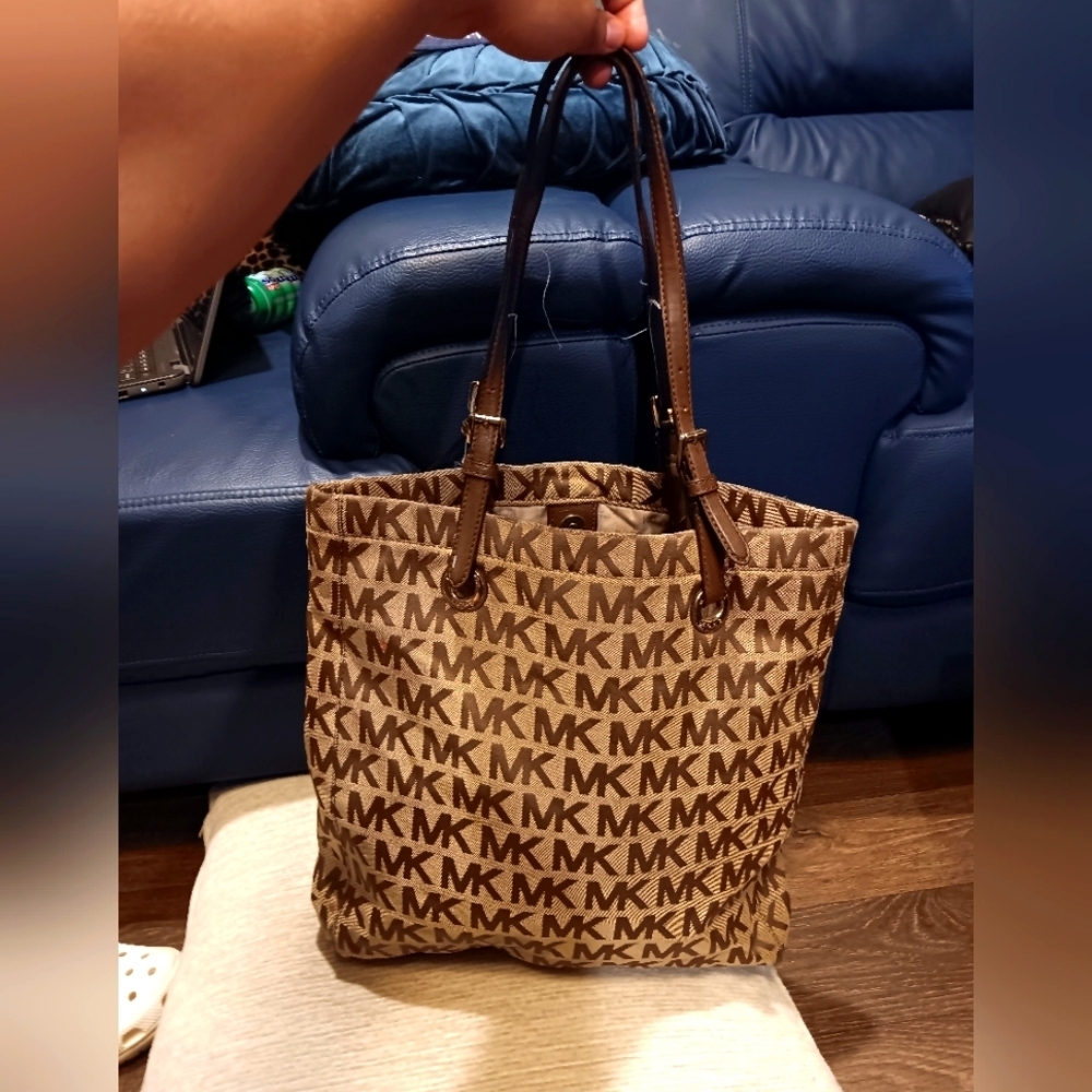 Michael kors jet set logo north south tote bag purse beige and brown MK print